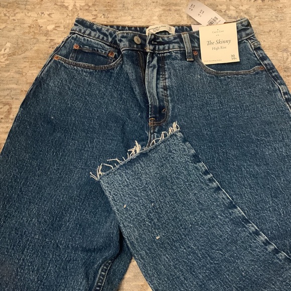 Abercrombie Curve Love”the skinny” high rise - Picture 2 of 4